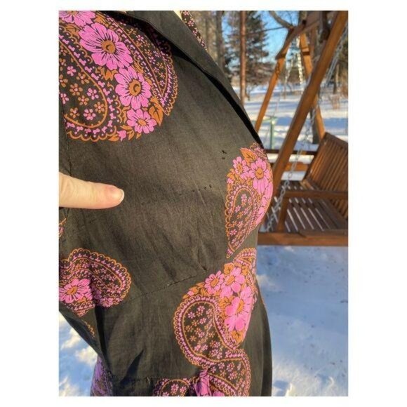 60s Cotton Day Dress Midi Groovy Floral Paisley Print Black Pink Yolk Waist - Picture 9 of 16